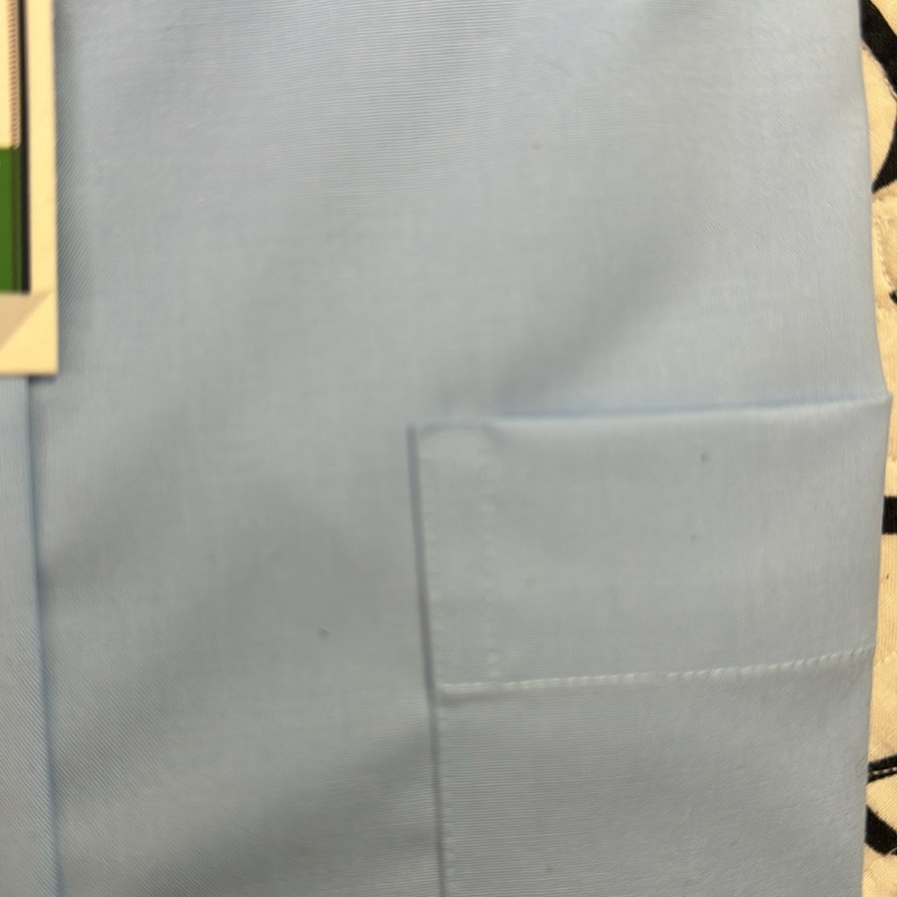 (773) NWT Mens long sleeve dress shirt by Jos A Bank. Size 15 1/2-33.  Lt.blue - Picture 6 of 7